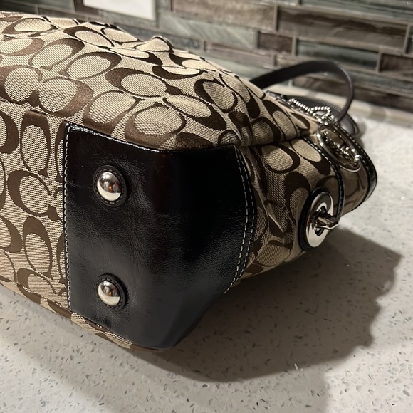 2009 Coach Pleated Signature East/West Gallery Tote Shoulder Bag - Picture 11 of 16